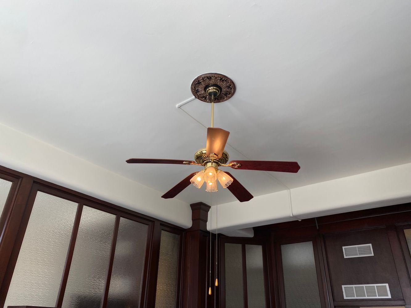 Suite 200-204